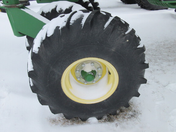 2014 John Deere 1890 Air Seeder