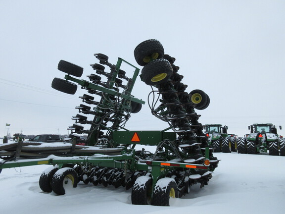 2014 John Deere 1890 Air Seeder