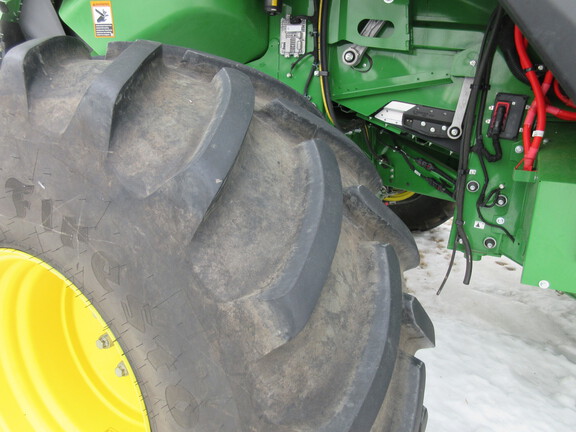 2025 John Deere X9 1000 Combine