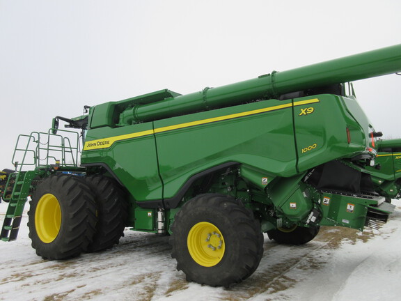 2025 John Deere X9 1000 Combine