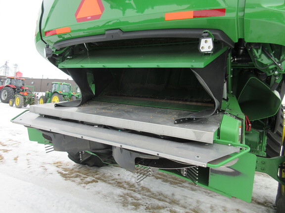 2025 John Deere X9 1000 Combine