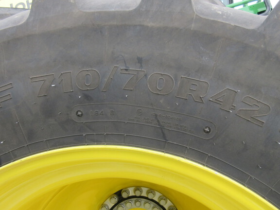 2025 John Deere X9 1000 Combine