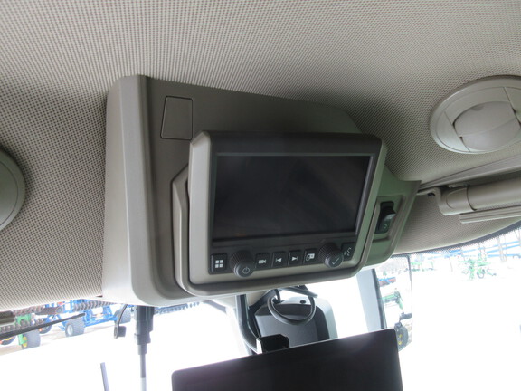 2025 John Deere X9 1000 Combine