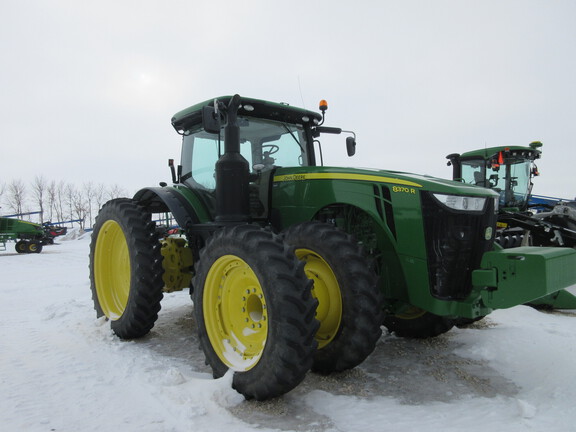 2017 John Deere 8370R Tractor