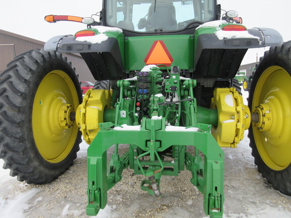 2017 John Deere 8370R Tractor