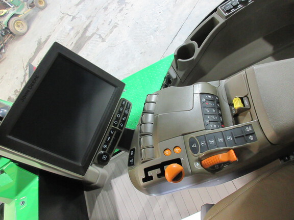 2023 John Deere 9RX 640 Tractor Rubber Track