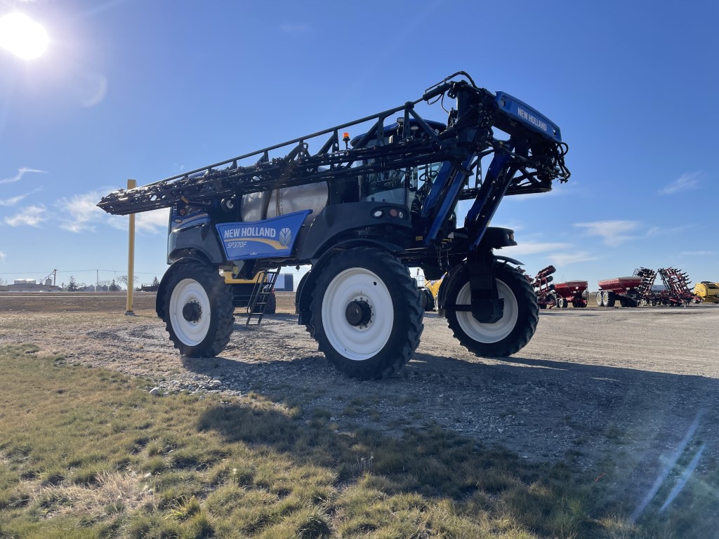 2022 New Holland SP.370F Sprayer/High Clearance