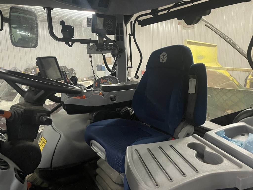 2019 New Holland T7.210 Tractor