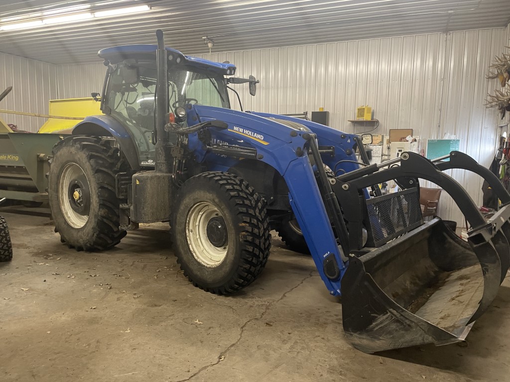 2019 New Holland T7.210 Tractor