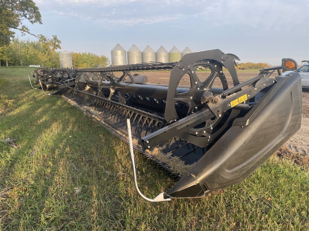 2018 MacDon FD75-40 Header Draper Flex