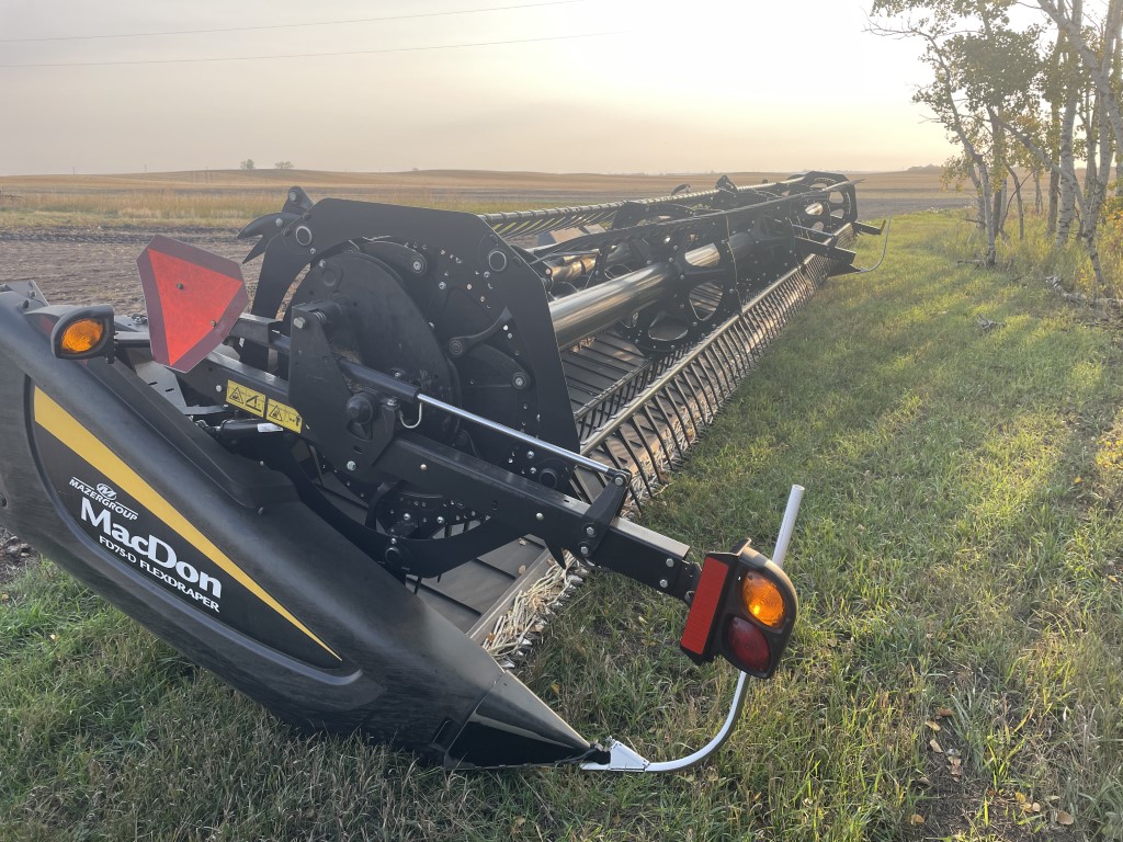 2018 MacDon FD75-40 Header Draper Flex