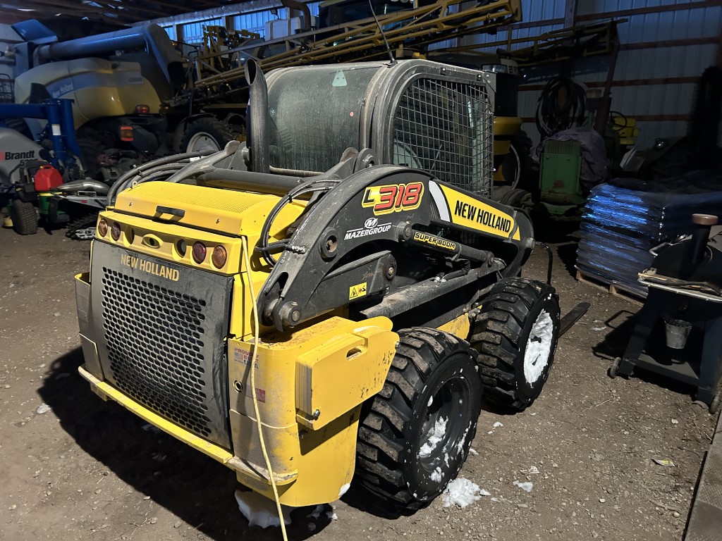 2021 New Holland L318 Skid Steer Loader