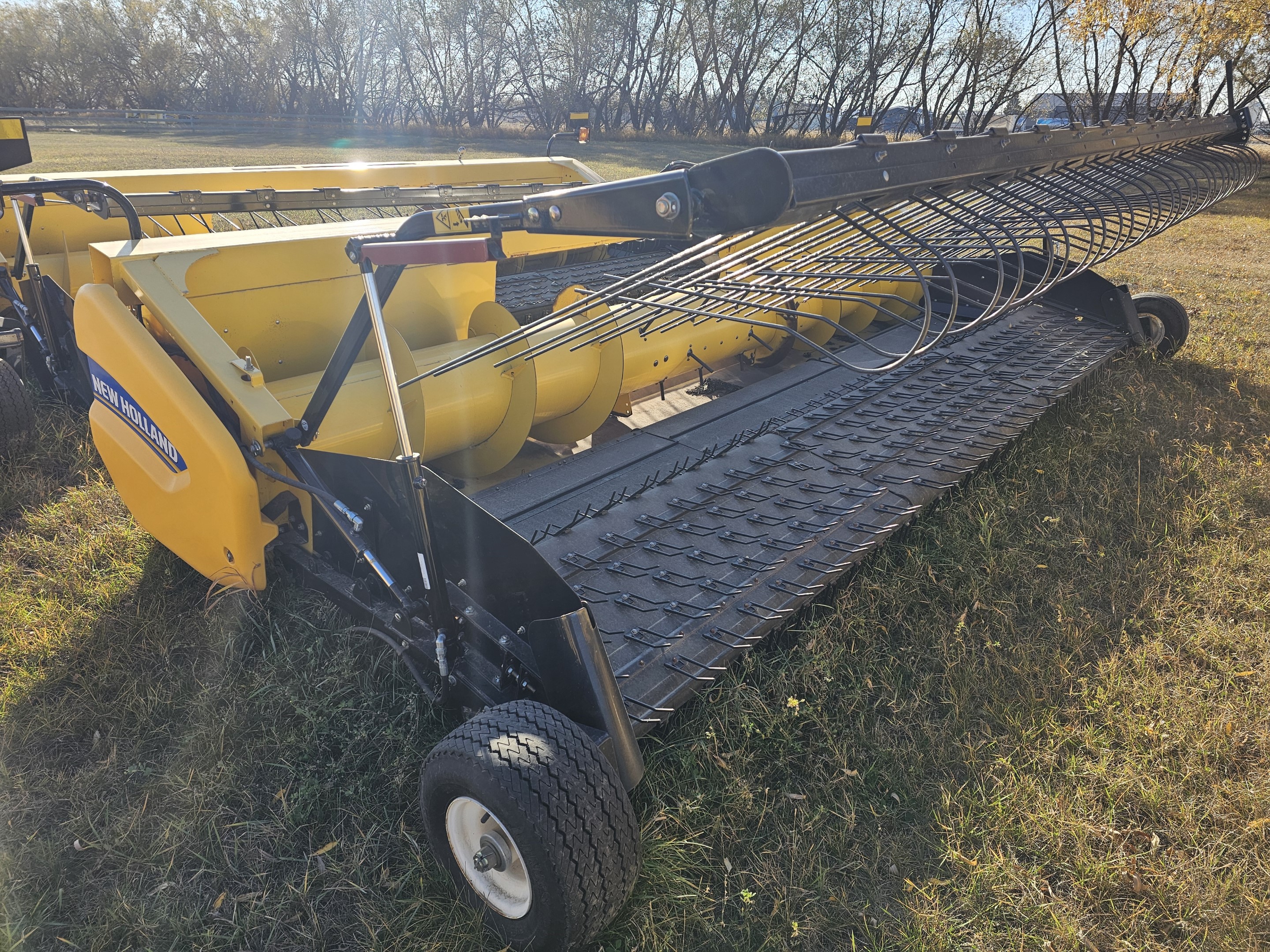 2018 New Holland 790CP Header Pickup