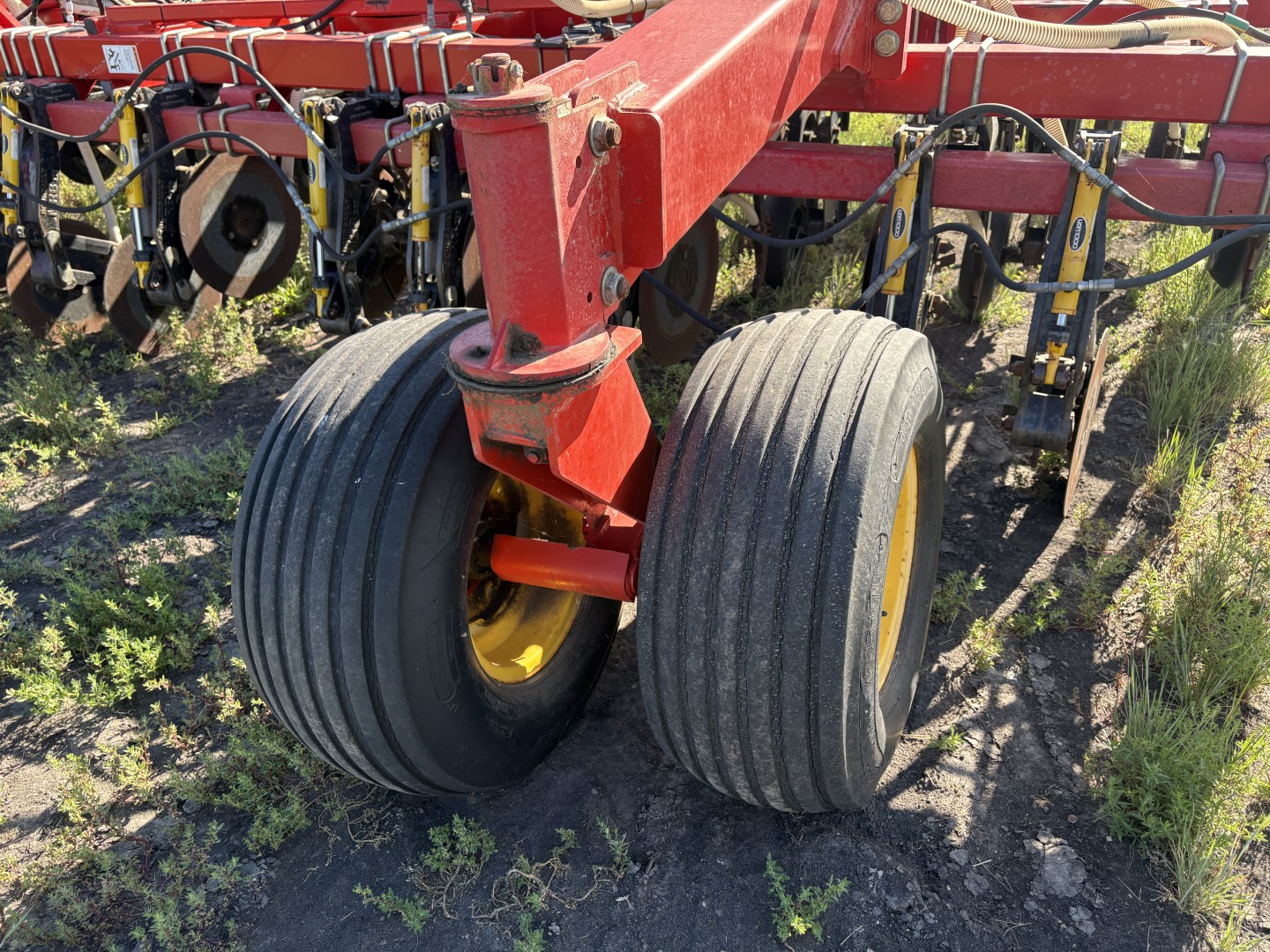 2012 Bourgault 3320-76 Air Drill