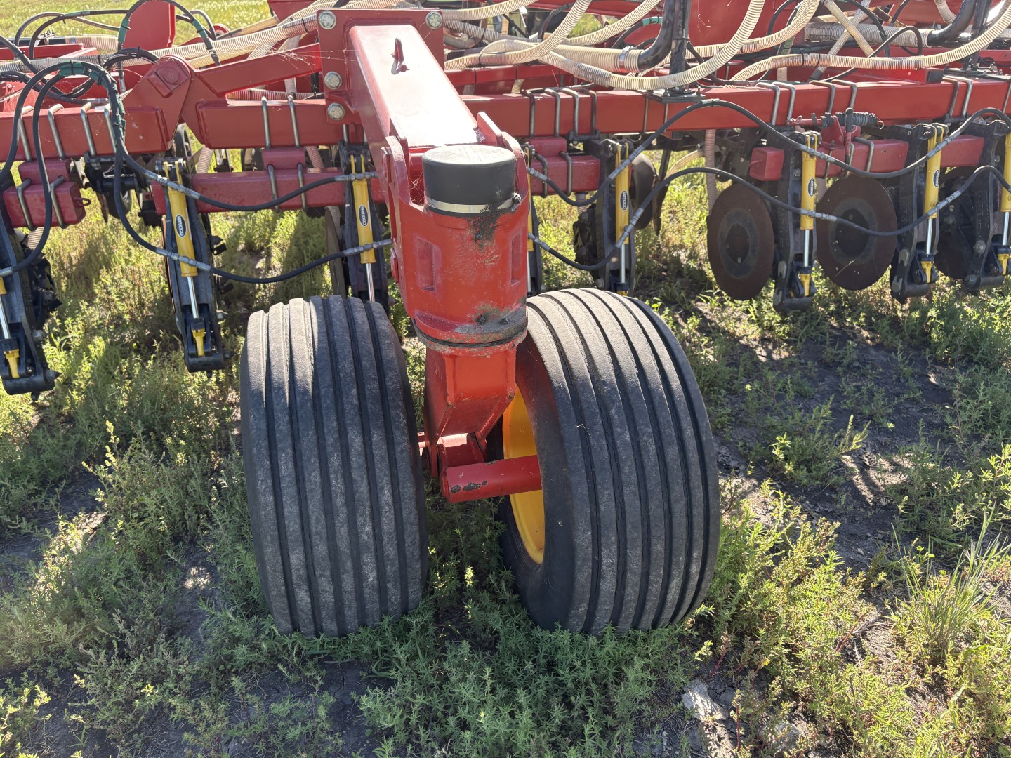 2012 Bourgault 3320-76 Air Drill