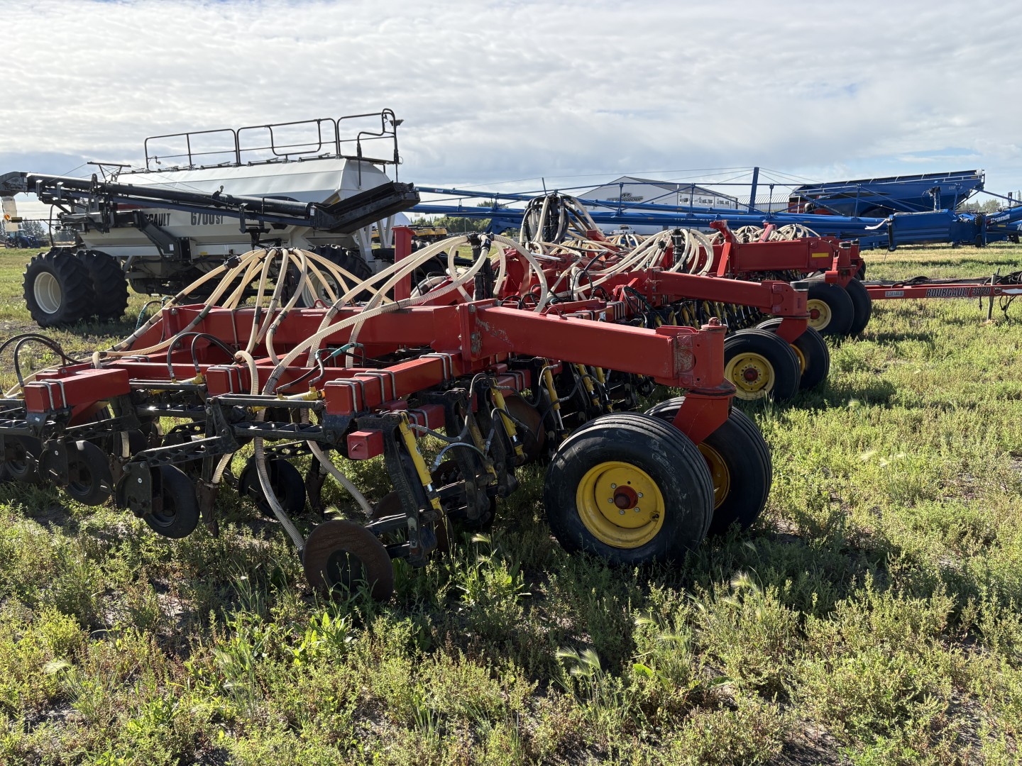 2012 Bourgault 3320-76 Air Drill