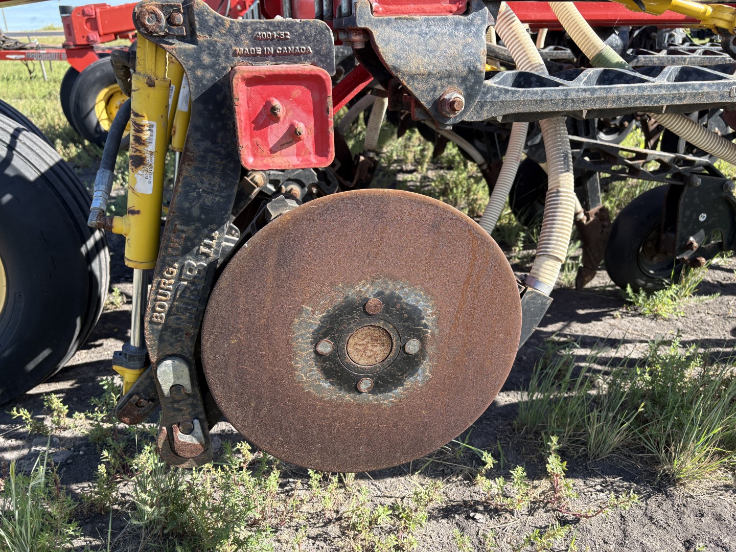 2012 Bourgault 3320-76 Air Drill