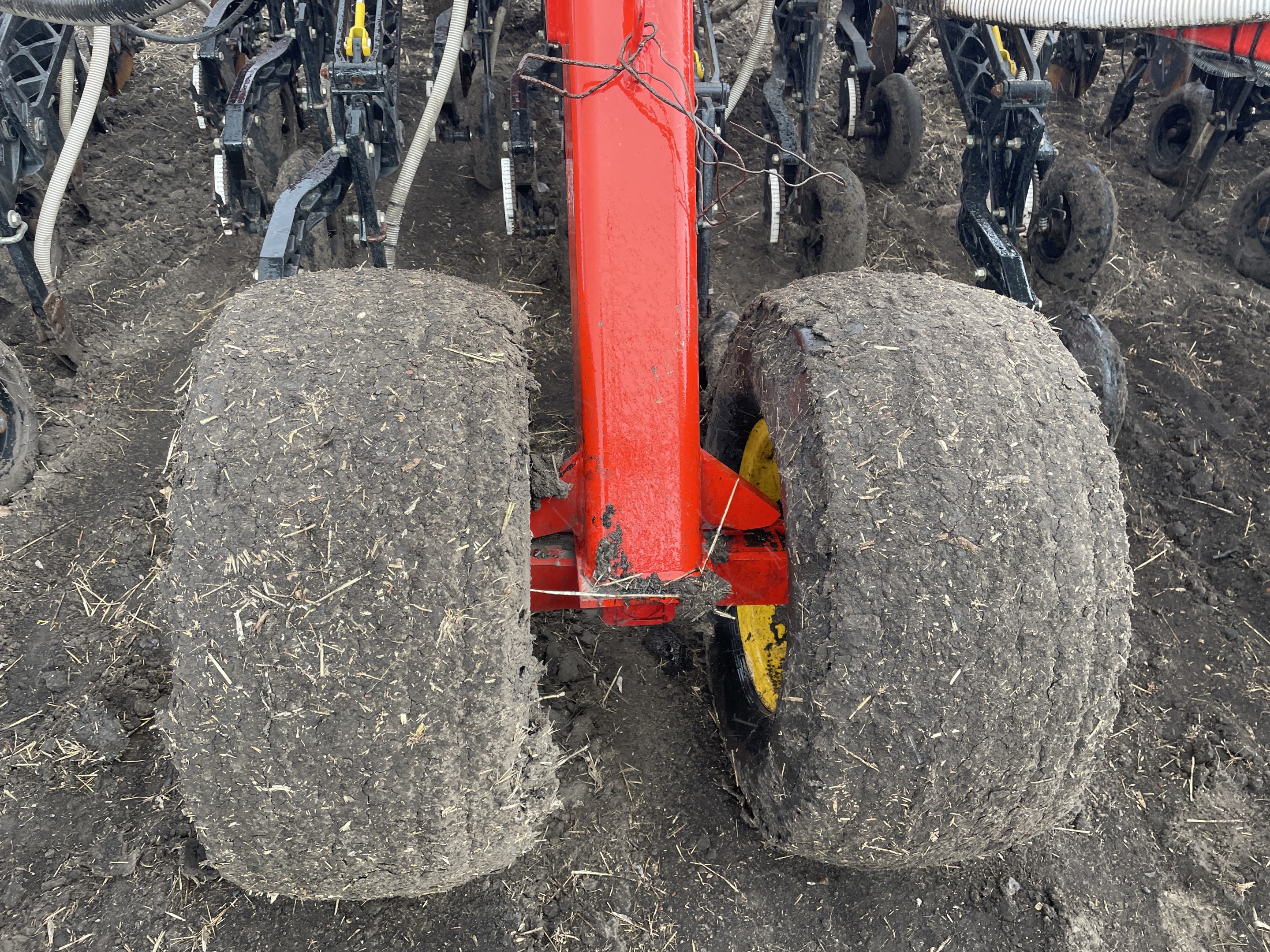 2012 Bourgault 3320-76 Air Drill