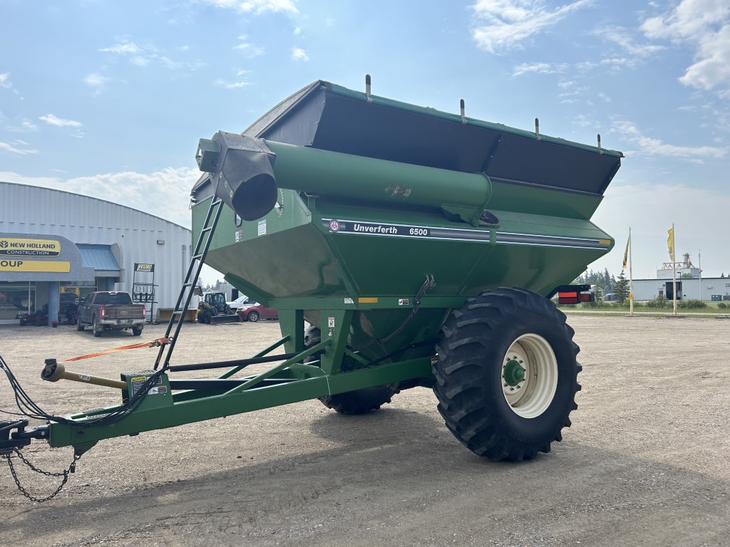 Unverferth 6500 Grain Cart