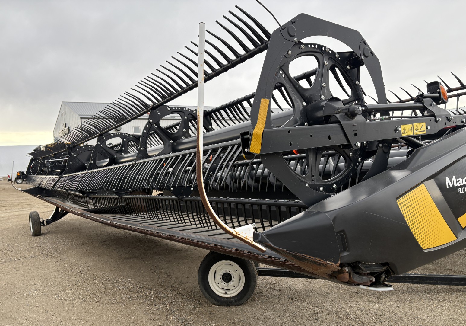 2021 MacDon FD140 Header Draper Flex
