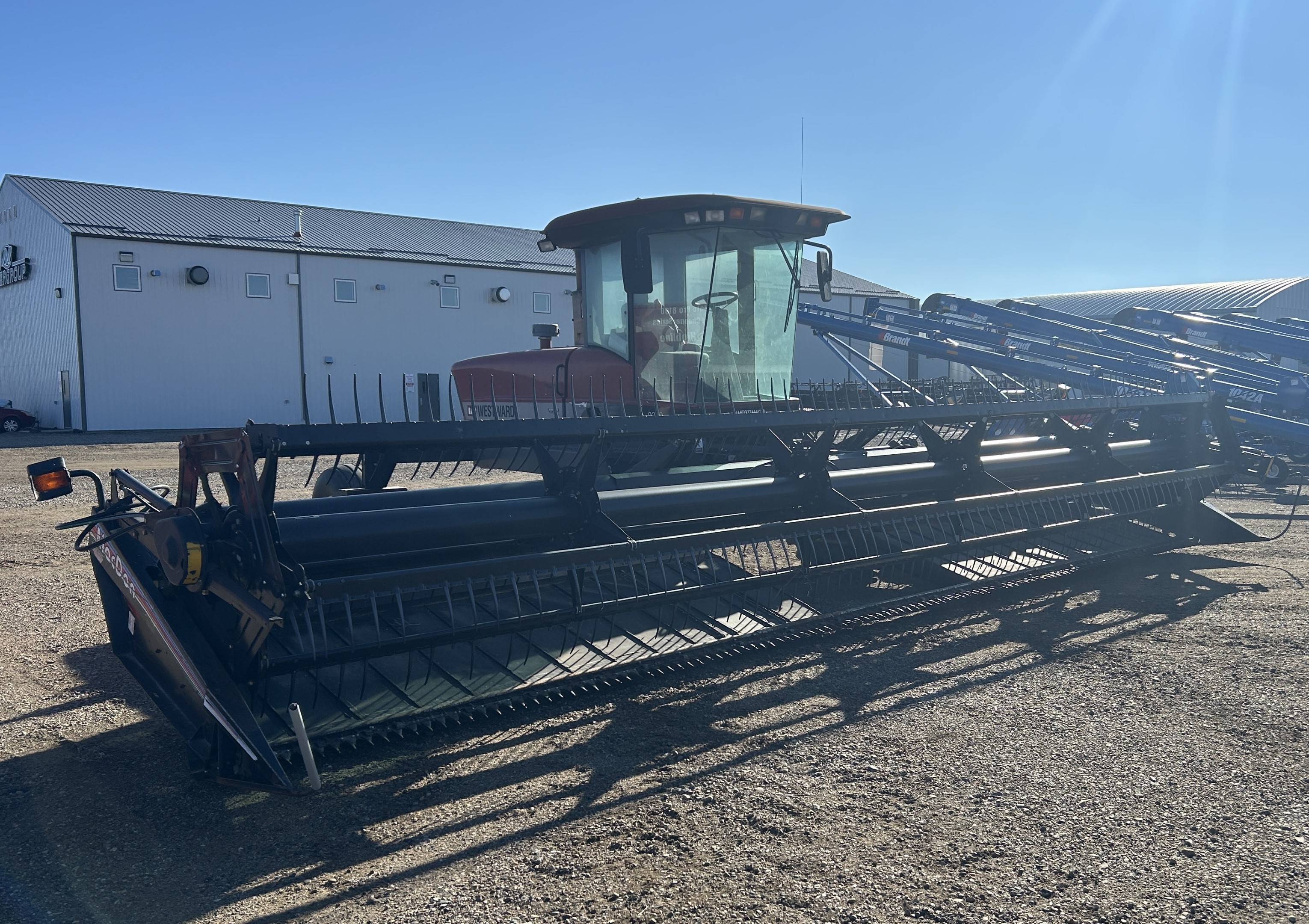 2001 MacDon 9250 Windrower