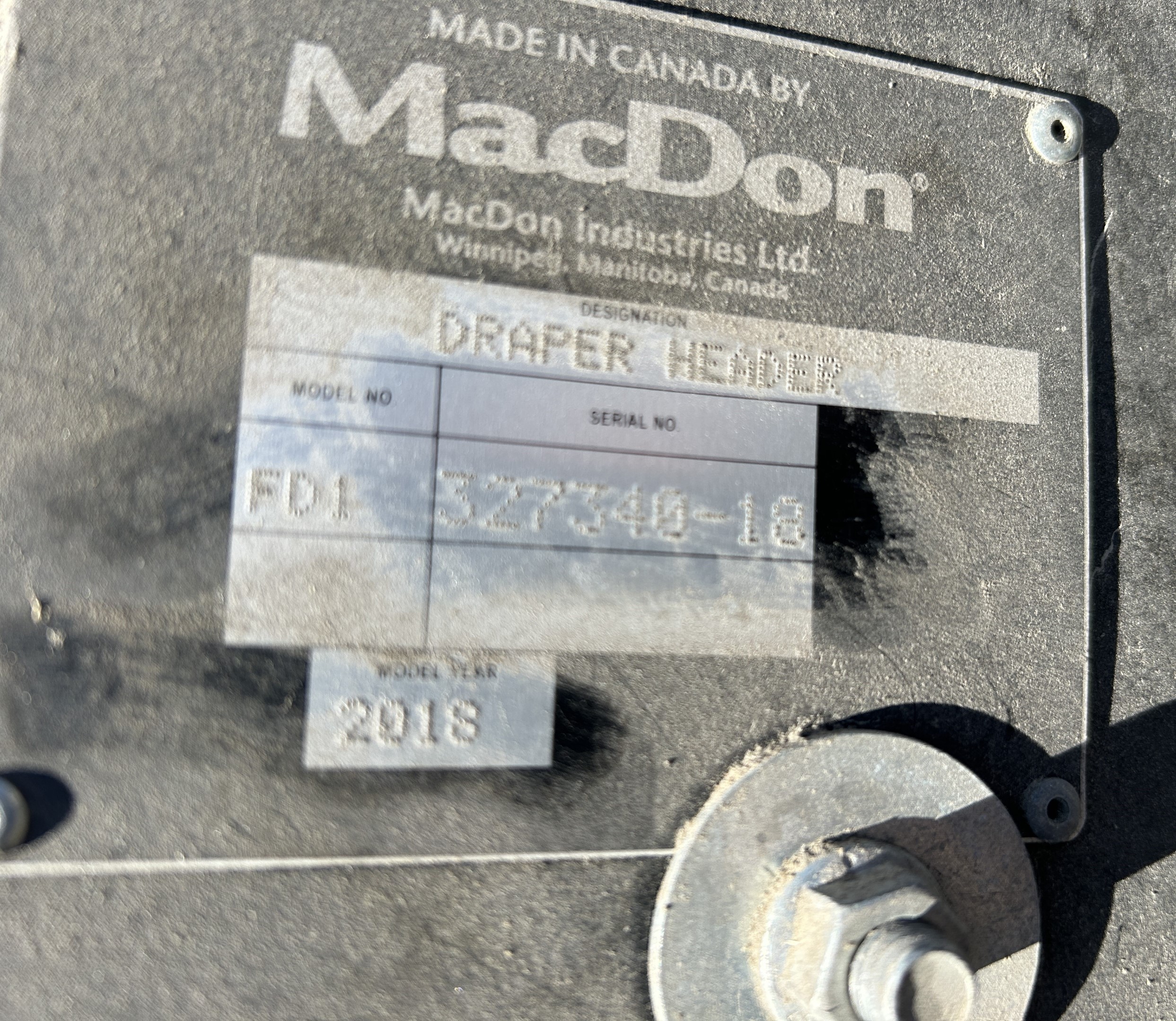 2018 MacDon FD140 Header Draper Flex