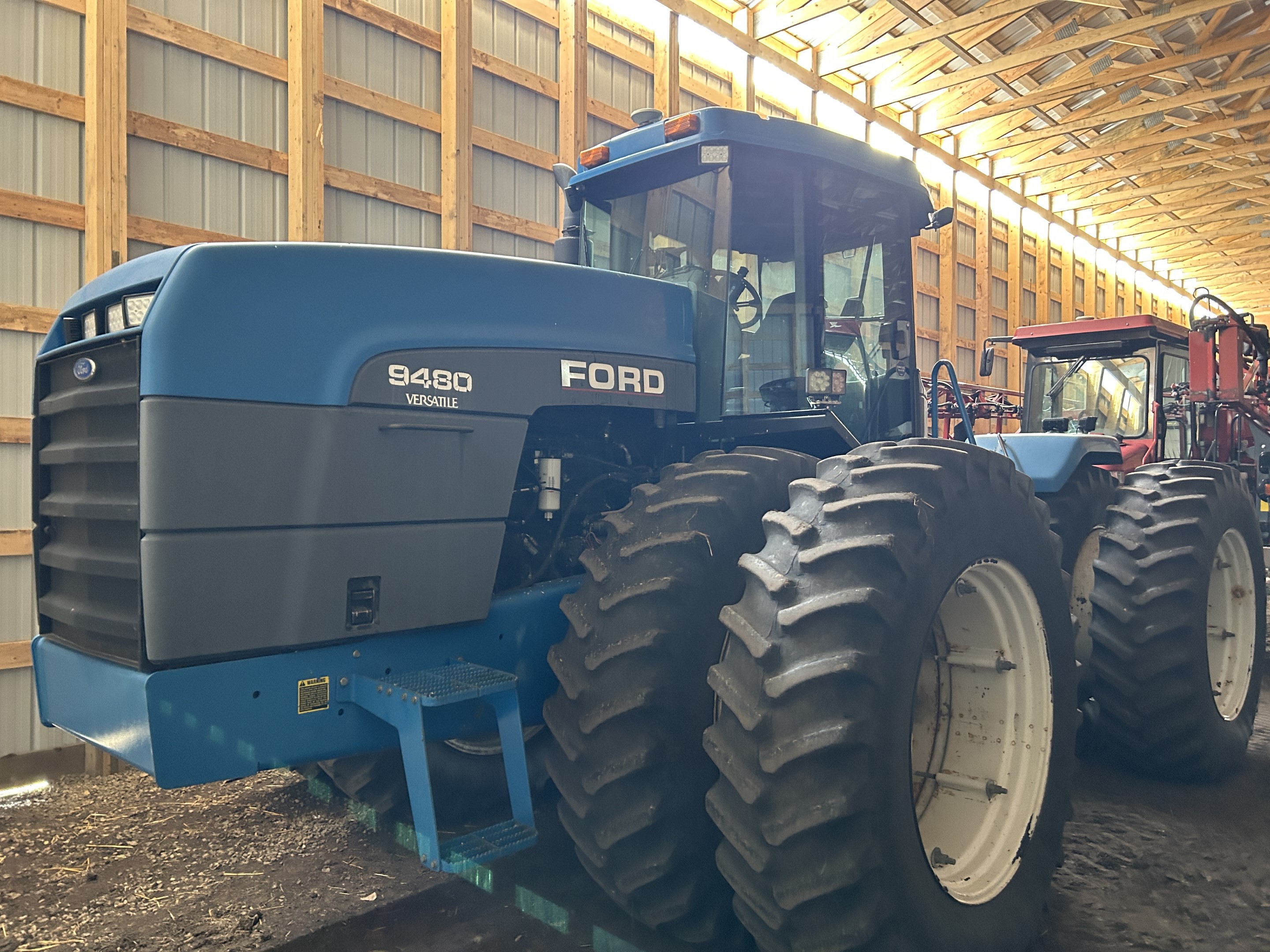 1994 New Holland 9480 Tractor 4WD