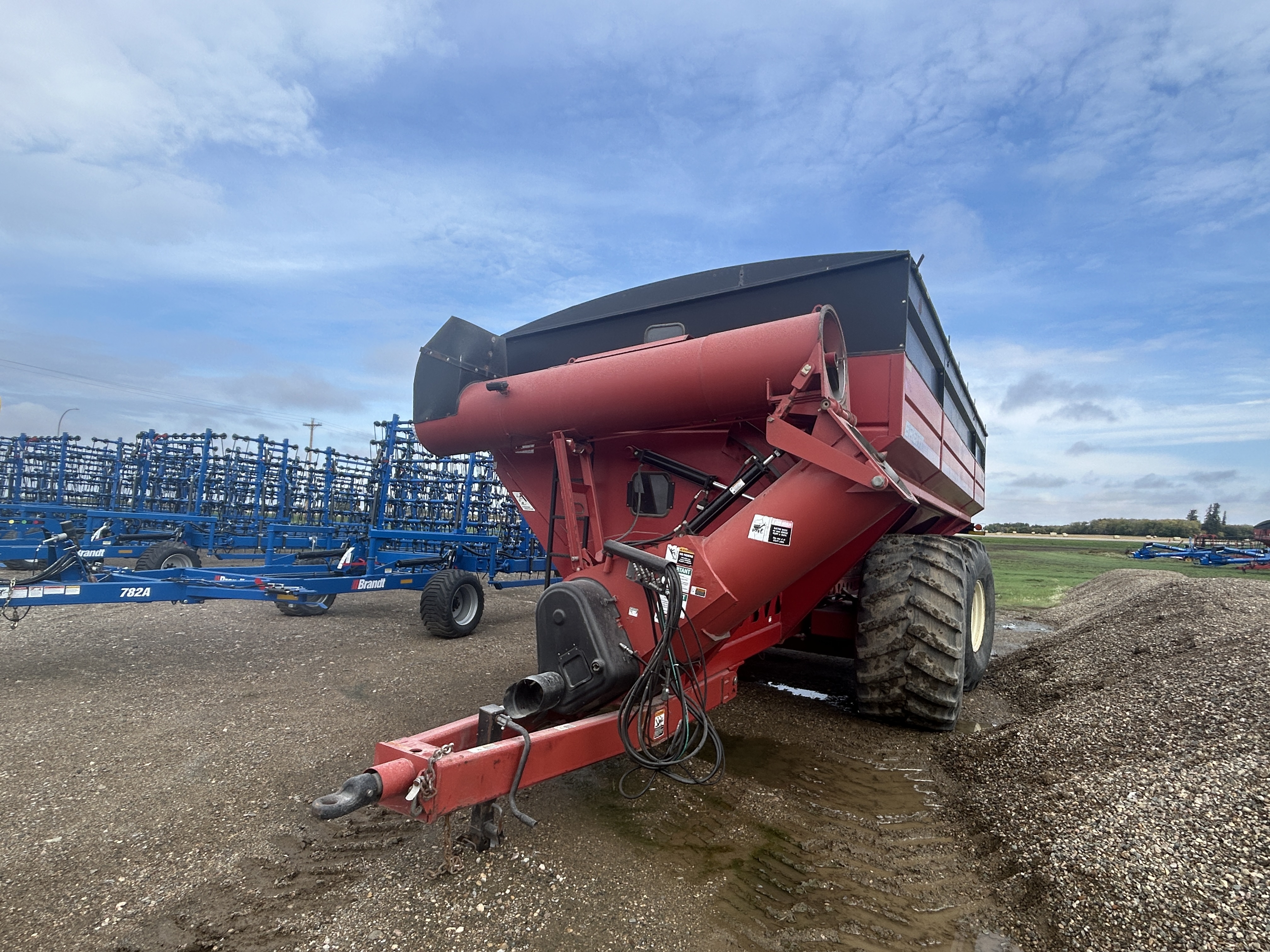 2012 Unverferth BRENT 1594 Grain Cart