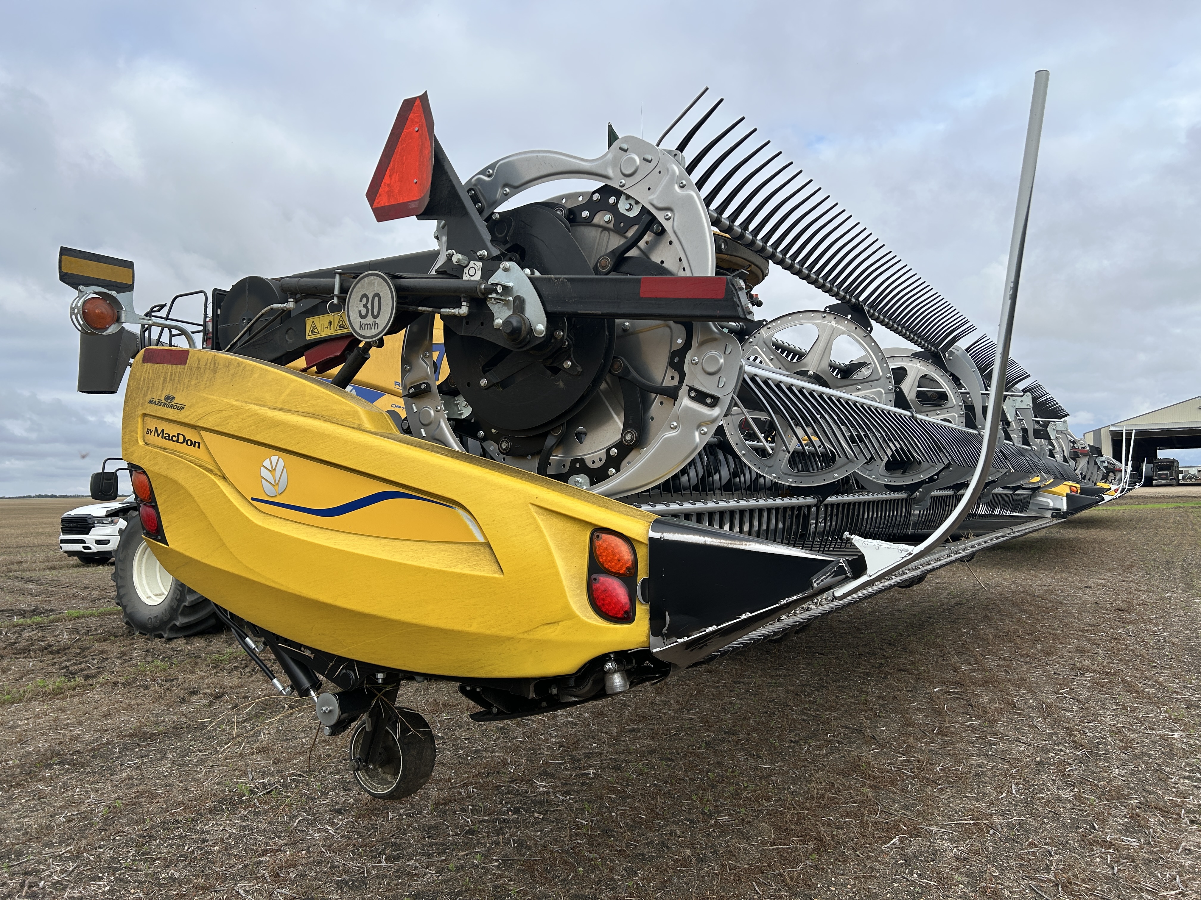 2023 MacDon FD240 Header Draper Flex