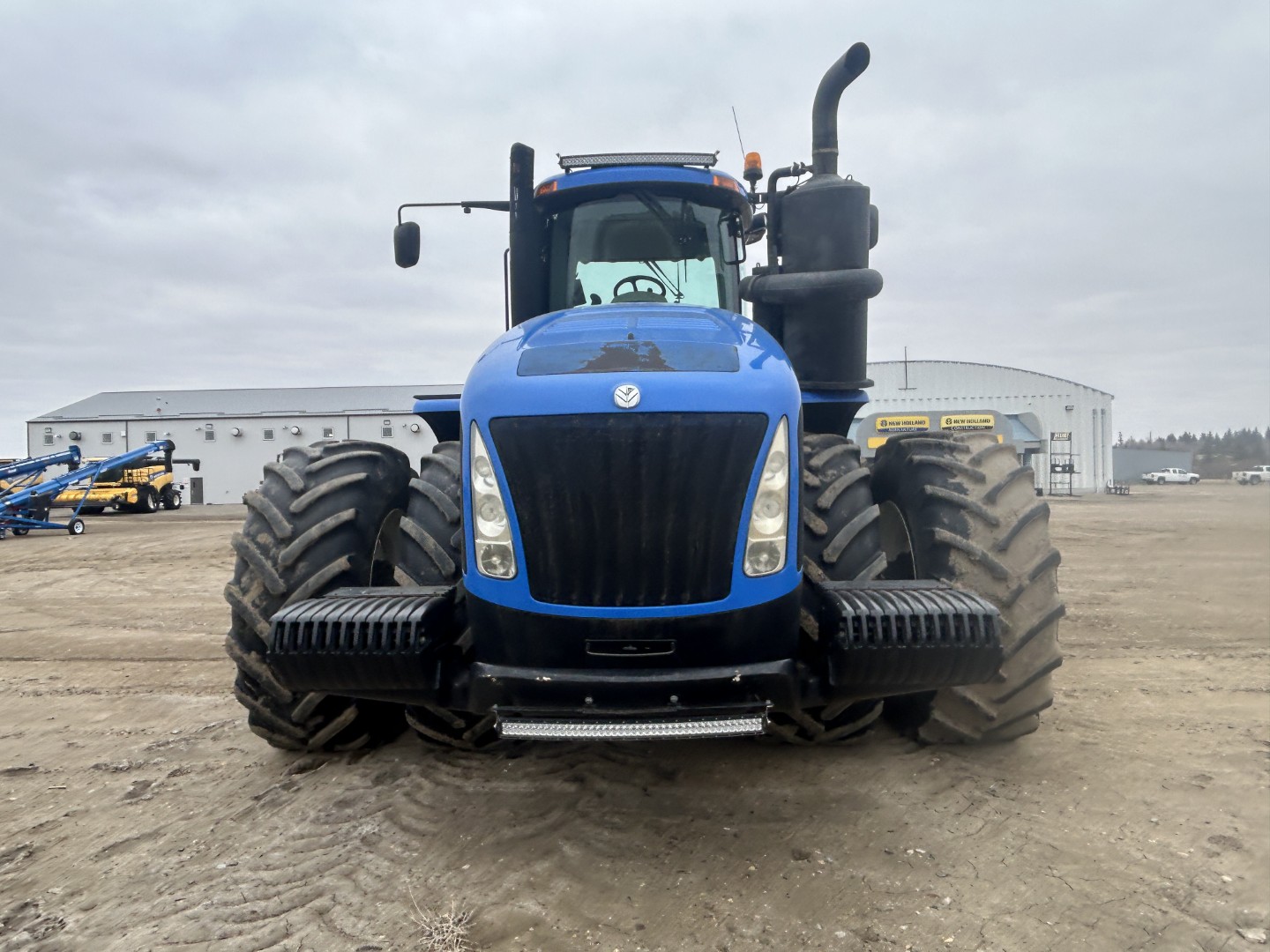 2014 New Holland T9.700 Tractor 4WD