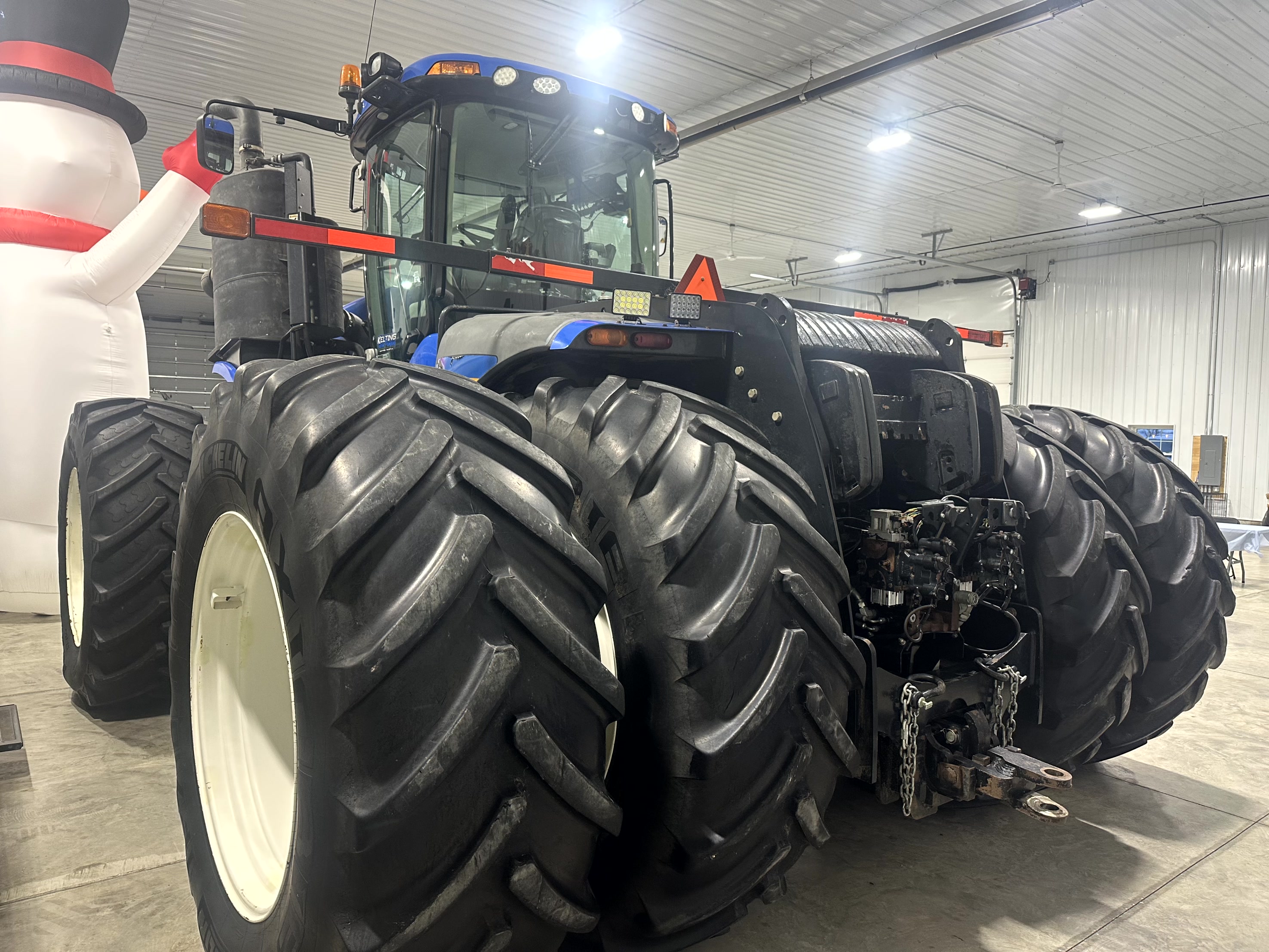 2014 New Holland T9.700 Tractor 4WD