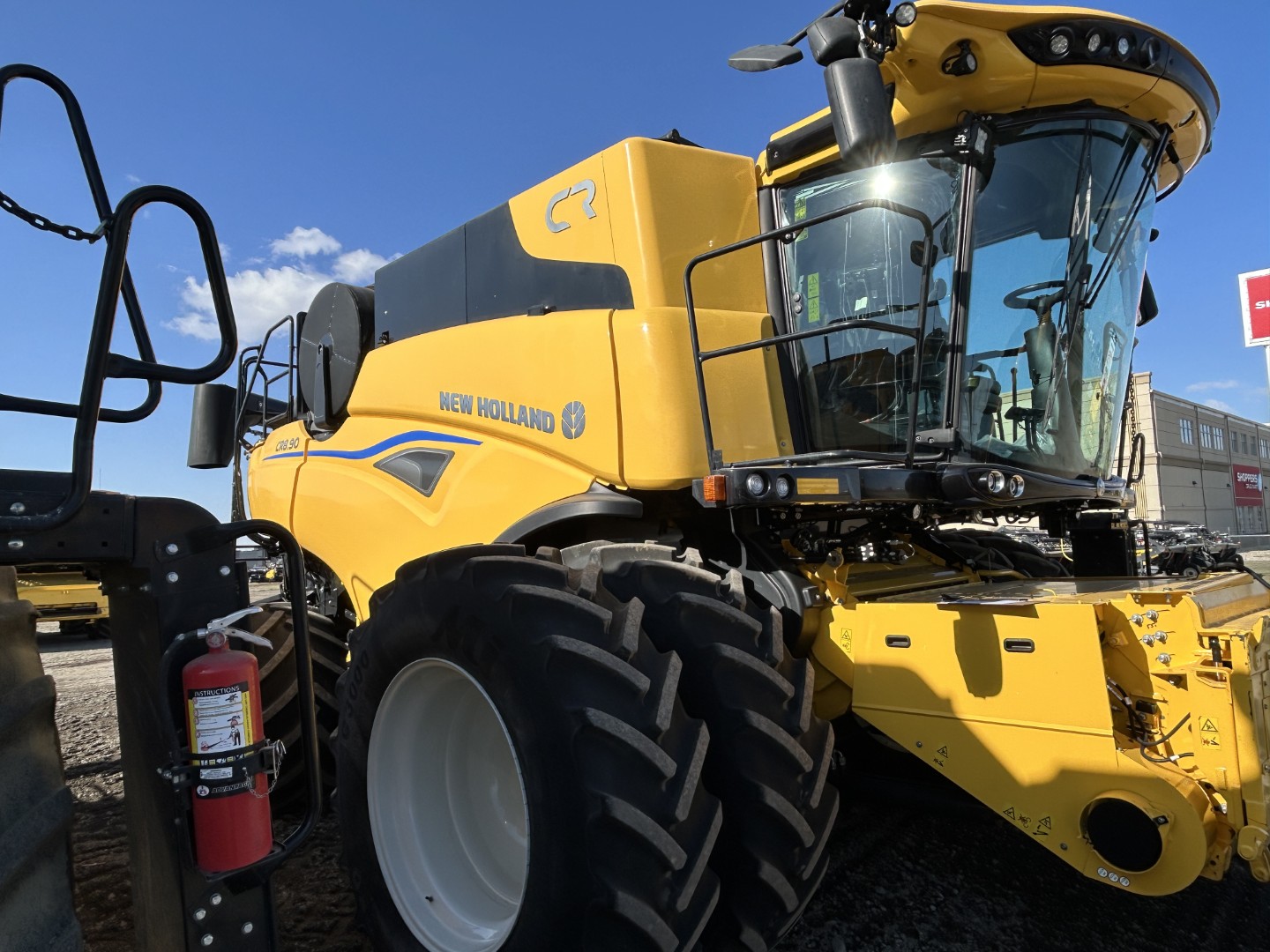 2024 New Holland CR8.90Z Combine