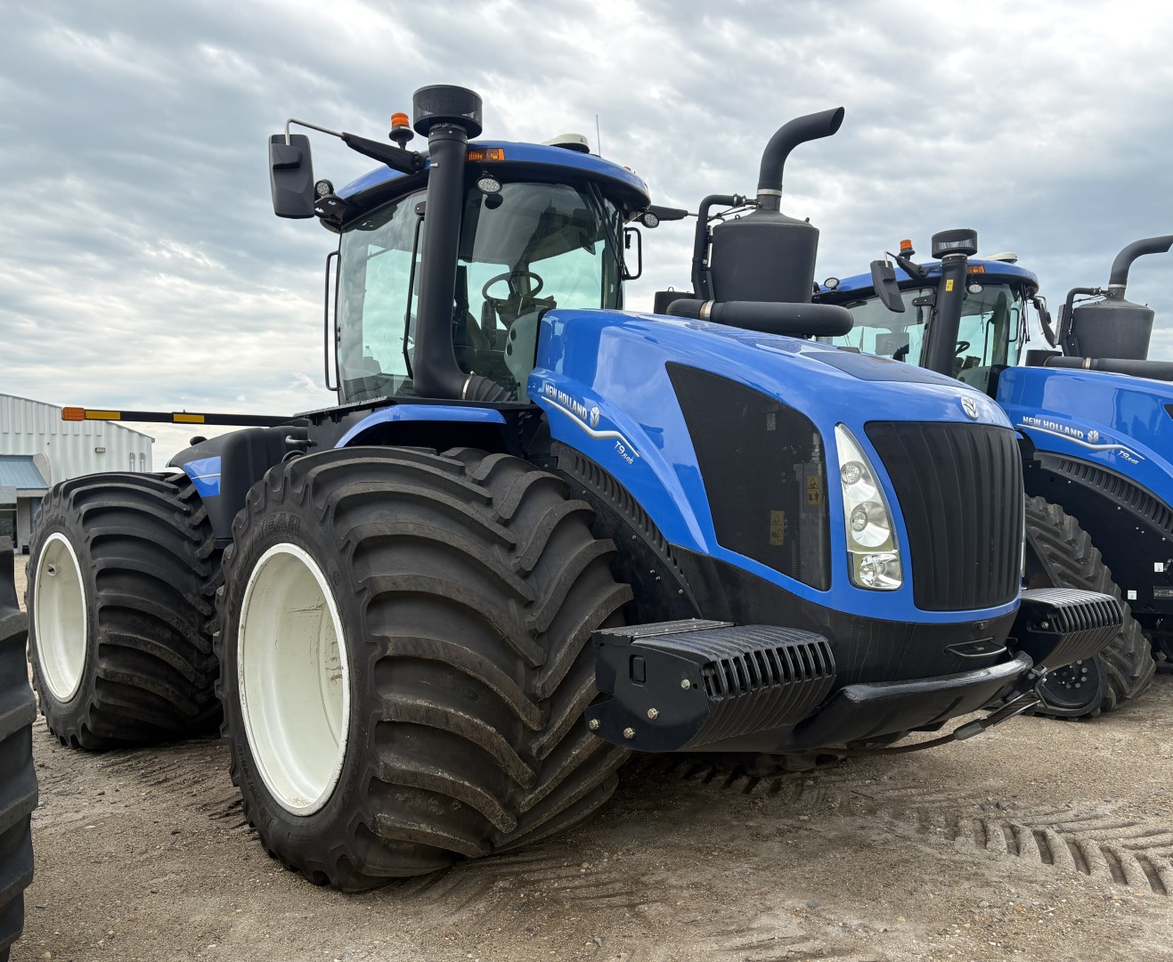 2022 New Holland T9.645HD Tractor 4WD