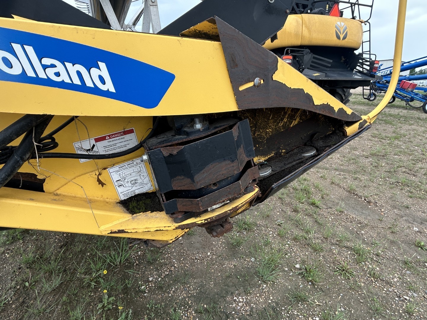 2012 New Holland 30W Header Forage