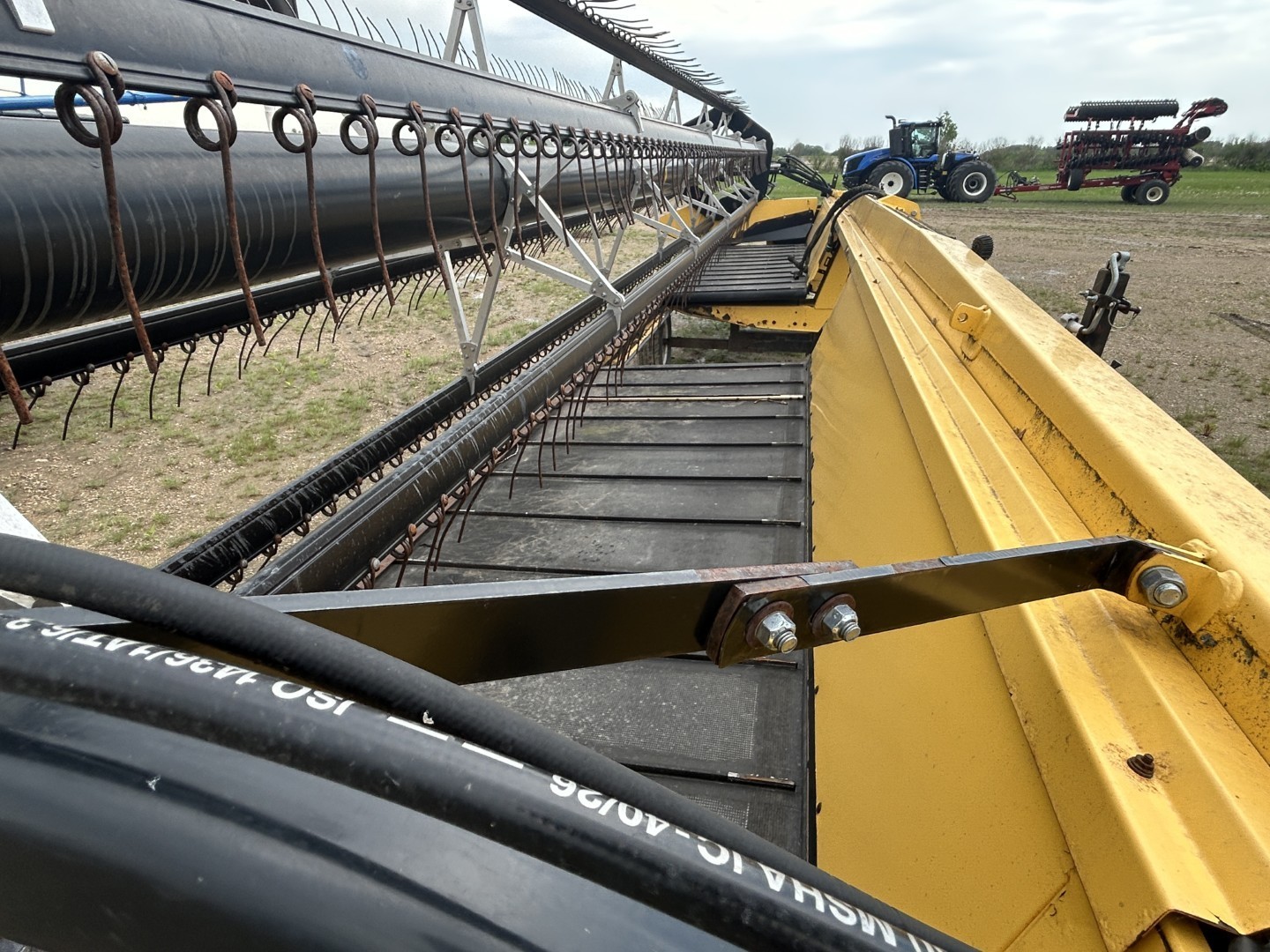 2012 New Holland 30W Header Forage