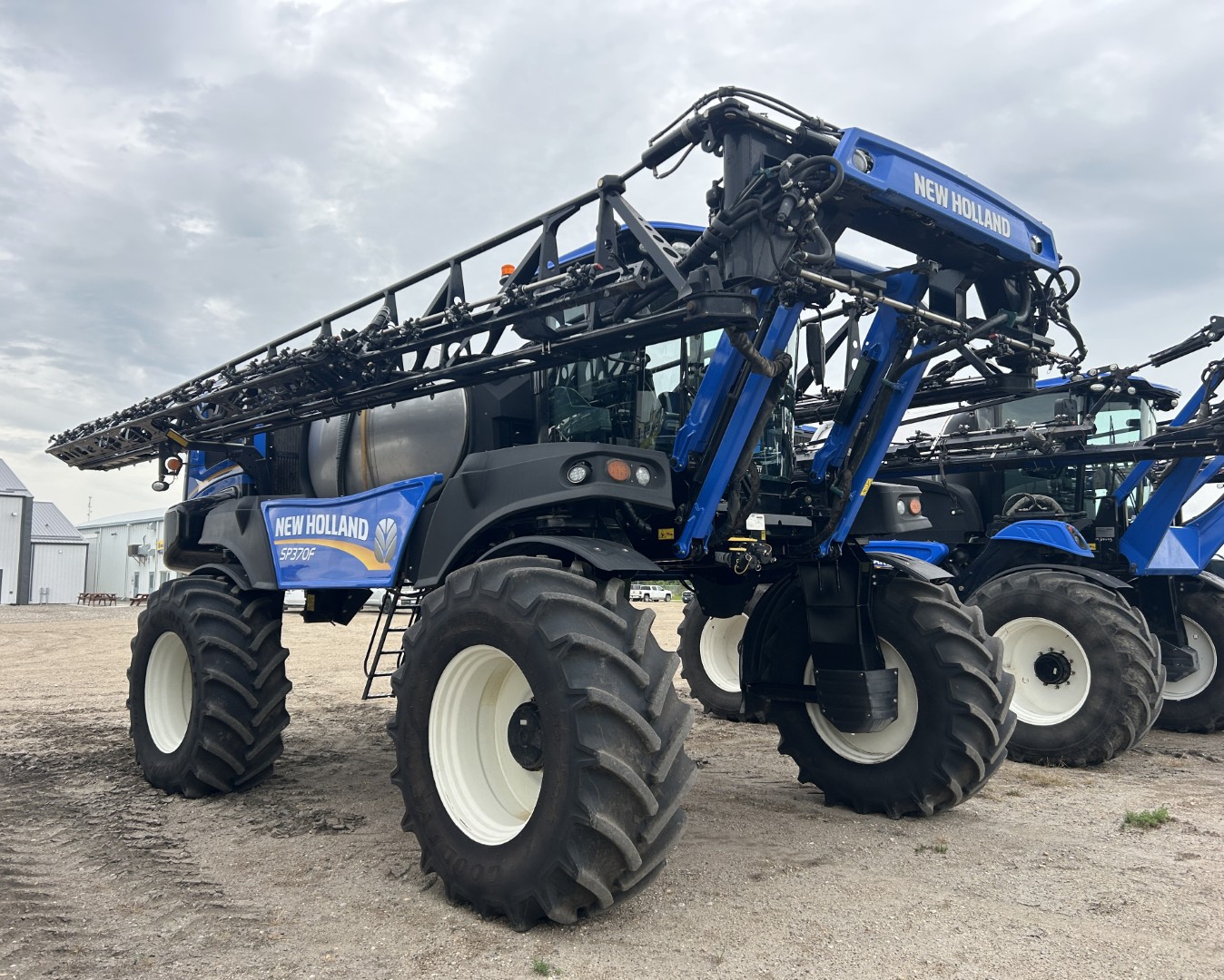 2021 New Holland SP.370F Sprayer/High Clearance