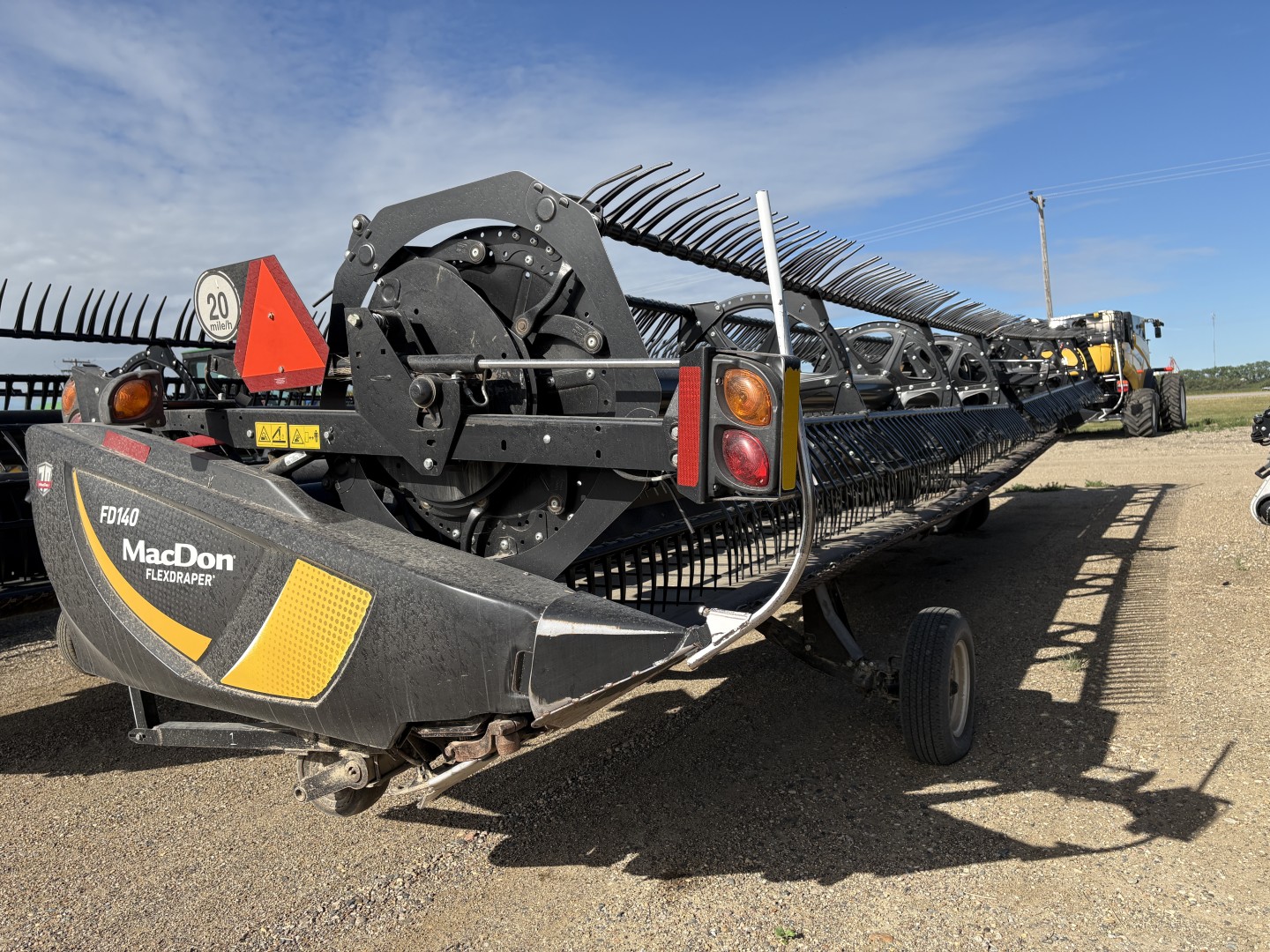 2019 MacDon FD140 Header Draper Flex