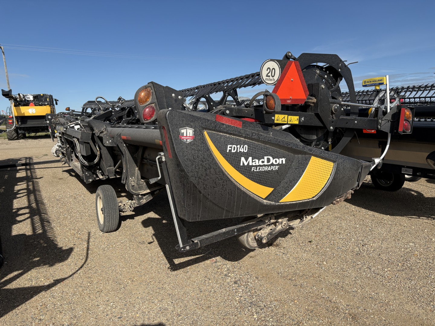 2019 MacDon FD140 Header Draper Flex