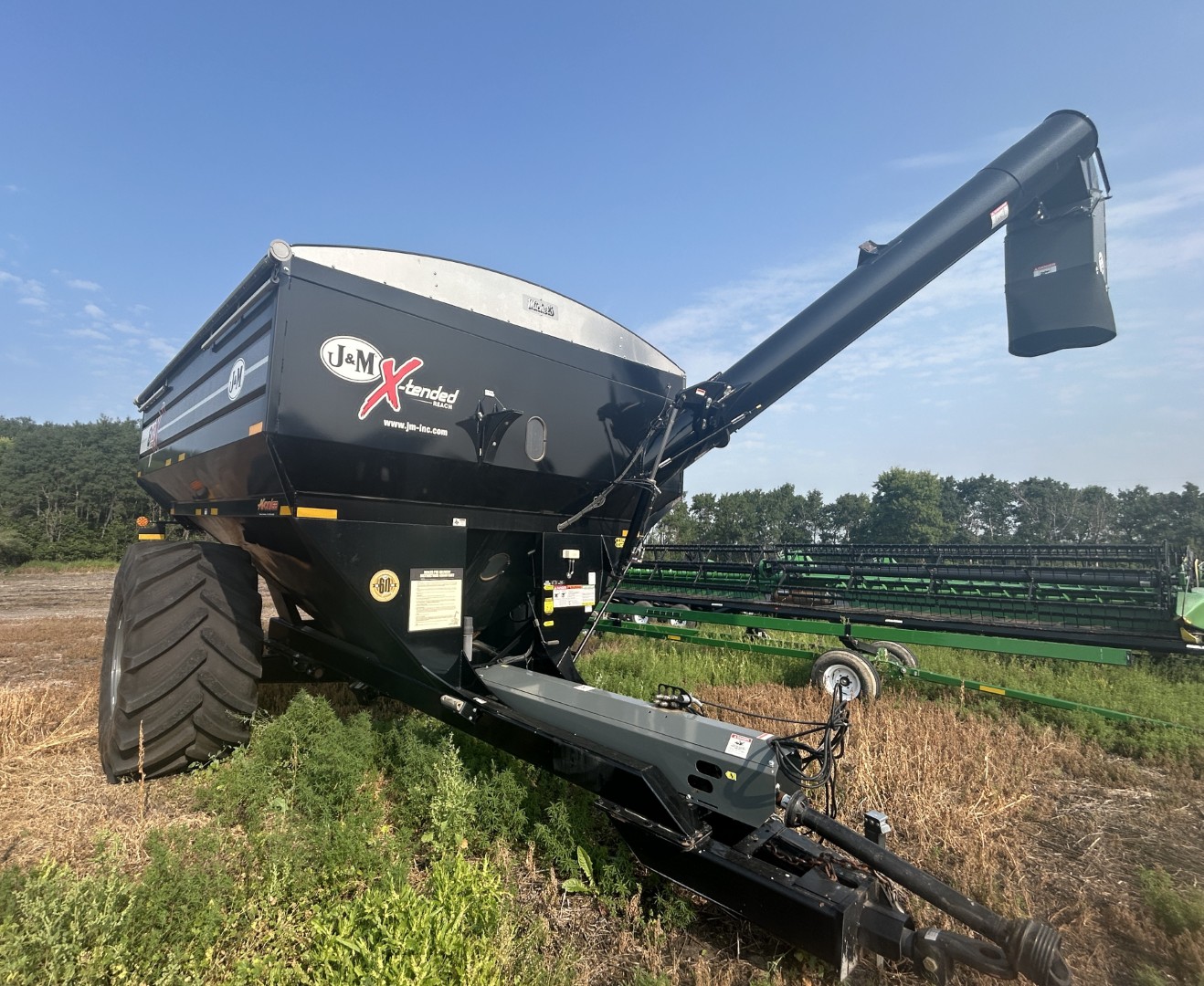 2020 J&M X812 Grain Cart