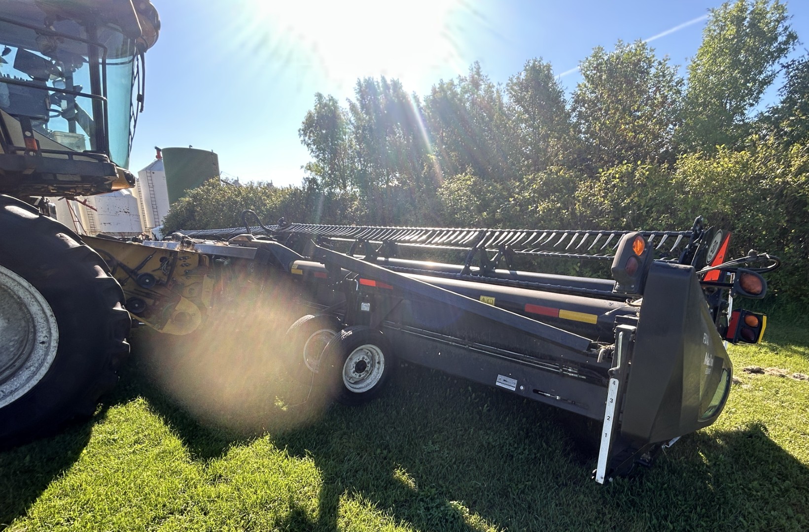 2021 MacDon FD140 Header Draper Flex