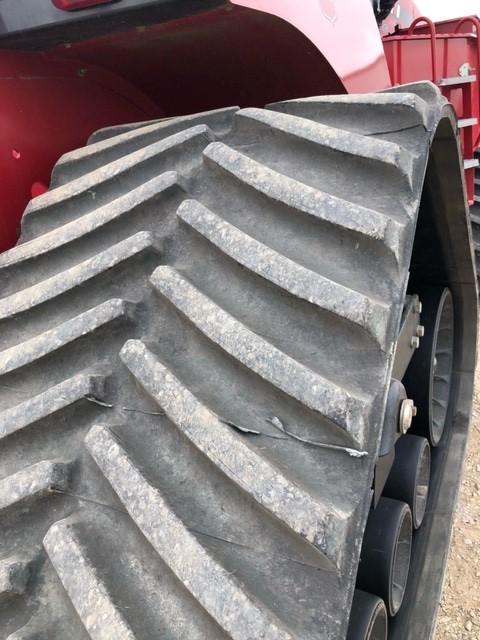 2015 Case 580Q Tractor Rubber Track