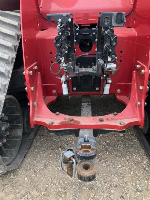 2015 Case 580Q Tractor Rubber Track