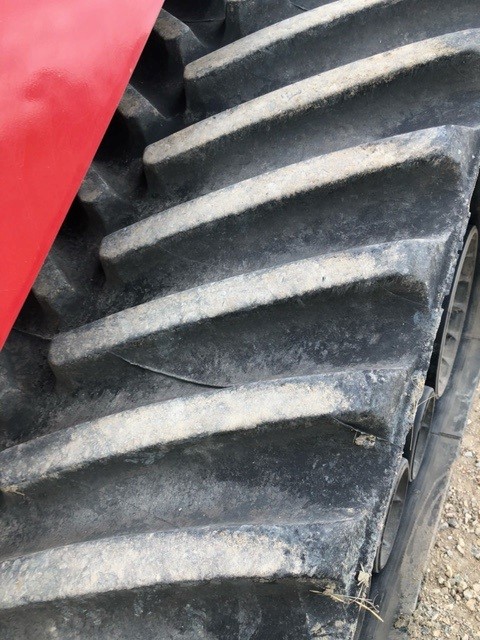 2015 Case 580Q Tractor Rubber Track