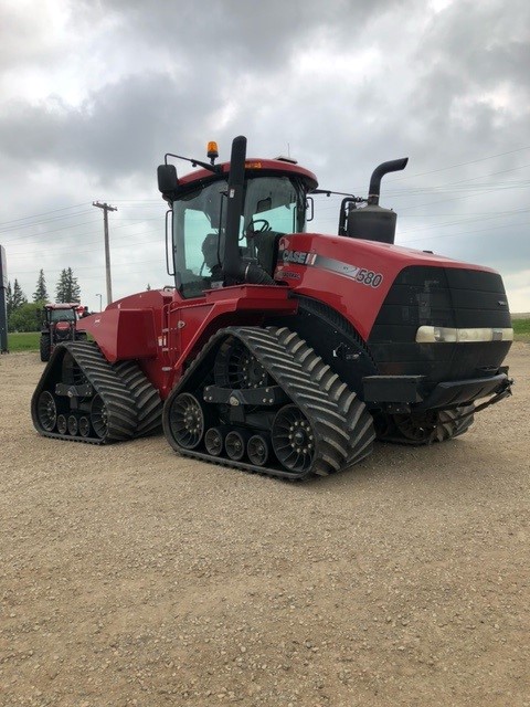 2015 Case 580Q Tractor Rubber Track