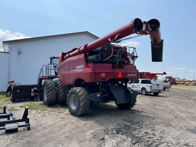 2021 Case 8250 Combine
