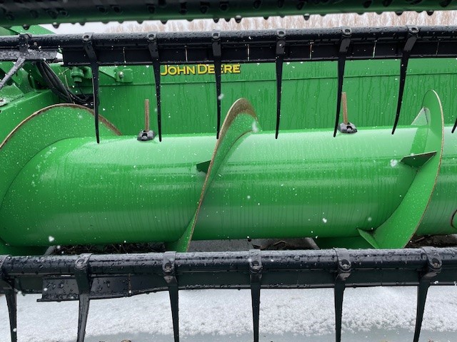 2011 John Deere 635F Header Combine