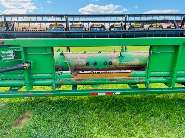 2011 John Deere 635F Header Combine