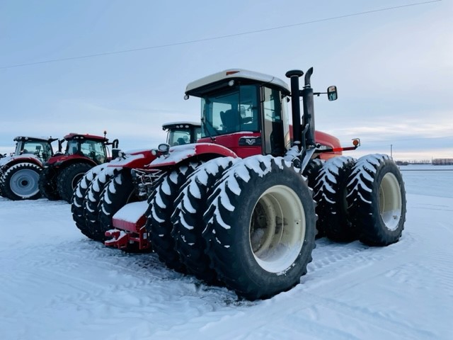 2011 Versatile 400 Tractor 4WD