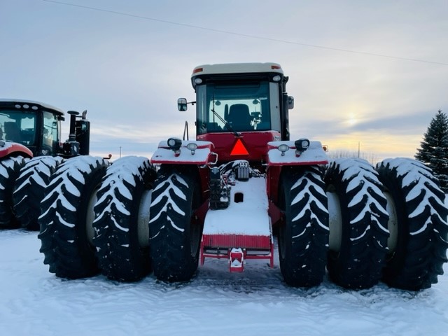 2011 Versatile 400 Tractor 4WD