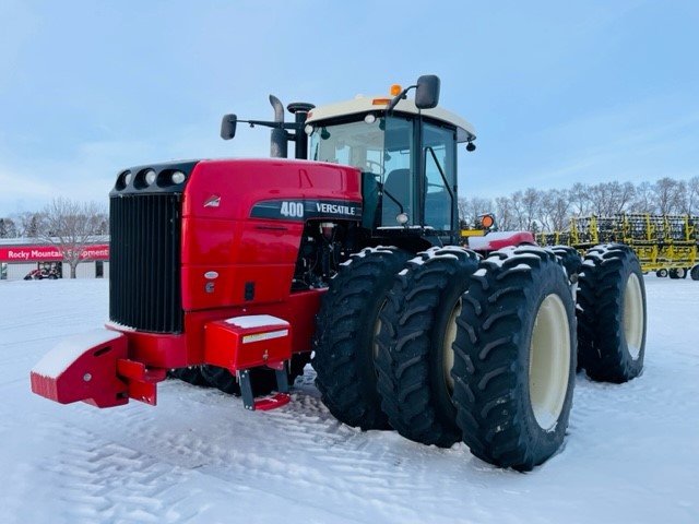 2011 Versatile 400 Tractor 4WD